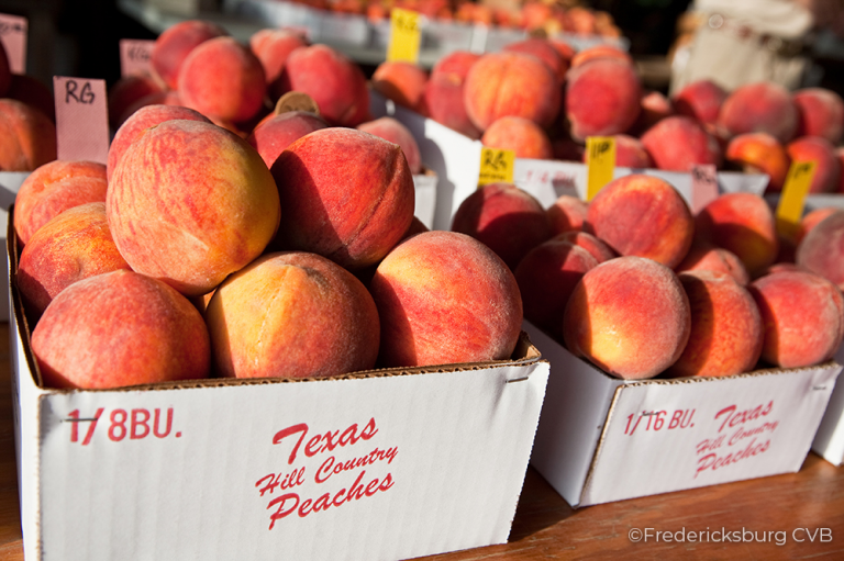 Peaches IMG_3725 (Credit Fredericksburg CVB)