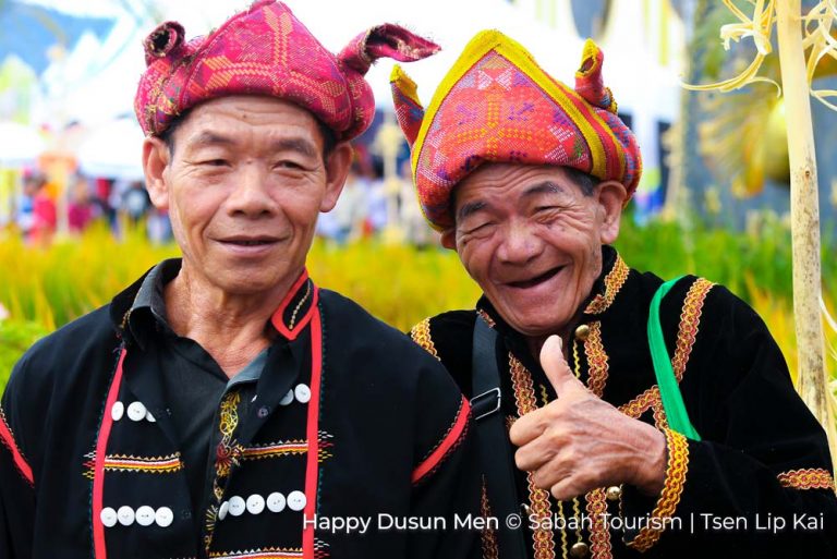 Happy Dusun Men Sabah Tourism Tsen Lip Kai 15Mar22