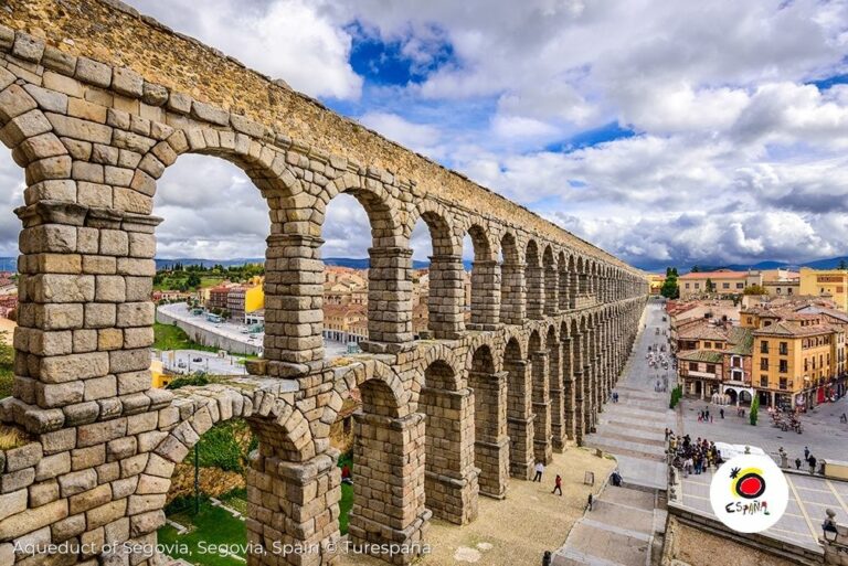 Aqueduct of Segovia Segovia Spain 09Jan23