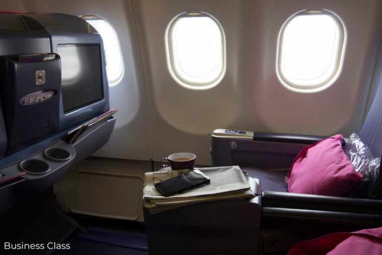 Lizzi's luxury edit_ Luxury travel options for older travellers business class seats 27Apr23