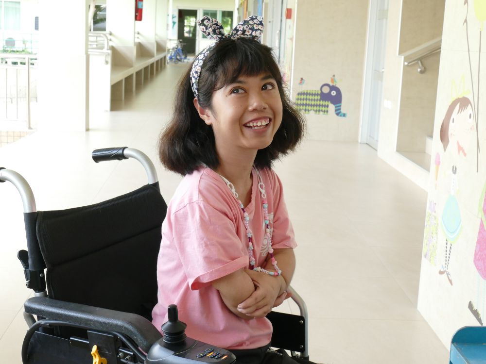 Safe Child Thailand wheelchair 04Apr23