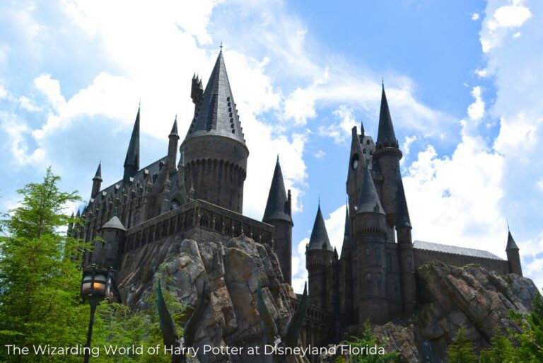 Lizzis Luxury Edit_ Fantastic Christmas Holiday Options Diagon Alley, wizarding world of Harry Potter 30Aug23 (2)